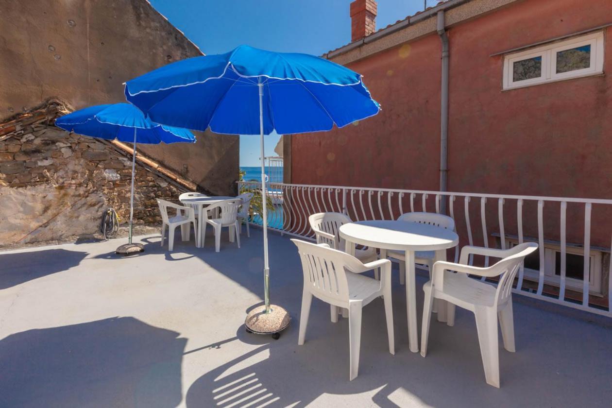 Apartmani Marija Podgora Exteriör bild