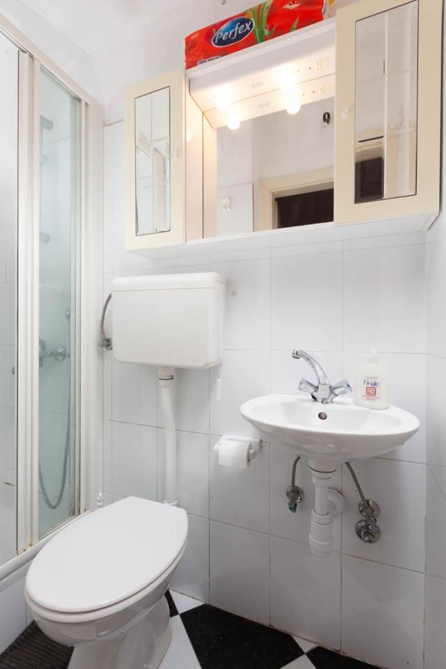 Apartmani Marija Podgora Exteriör bild