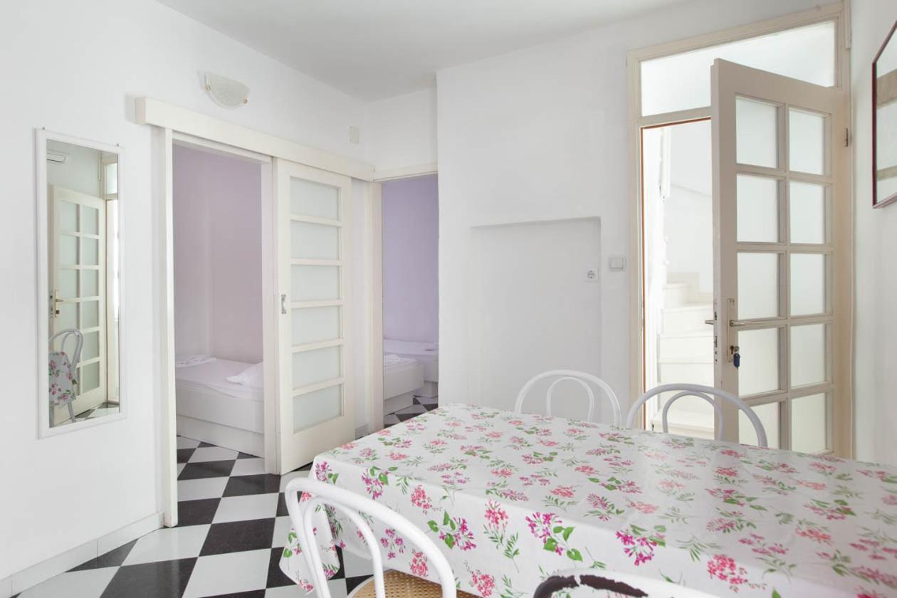 Apartmani Marija Podgora Exteriör bild